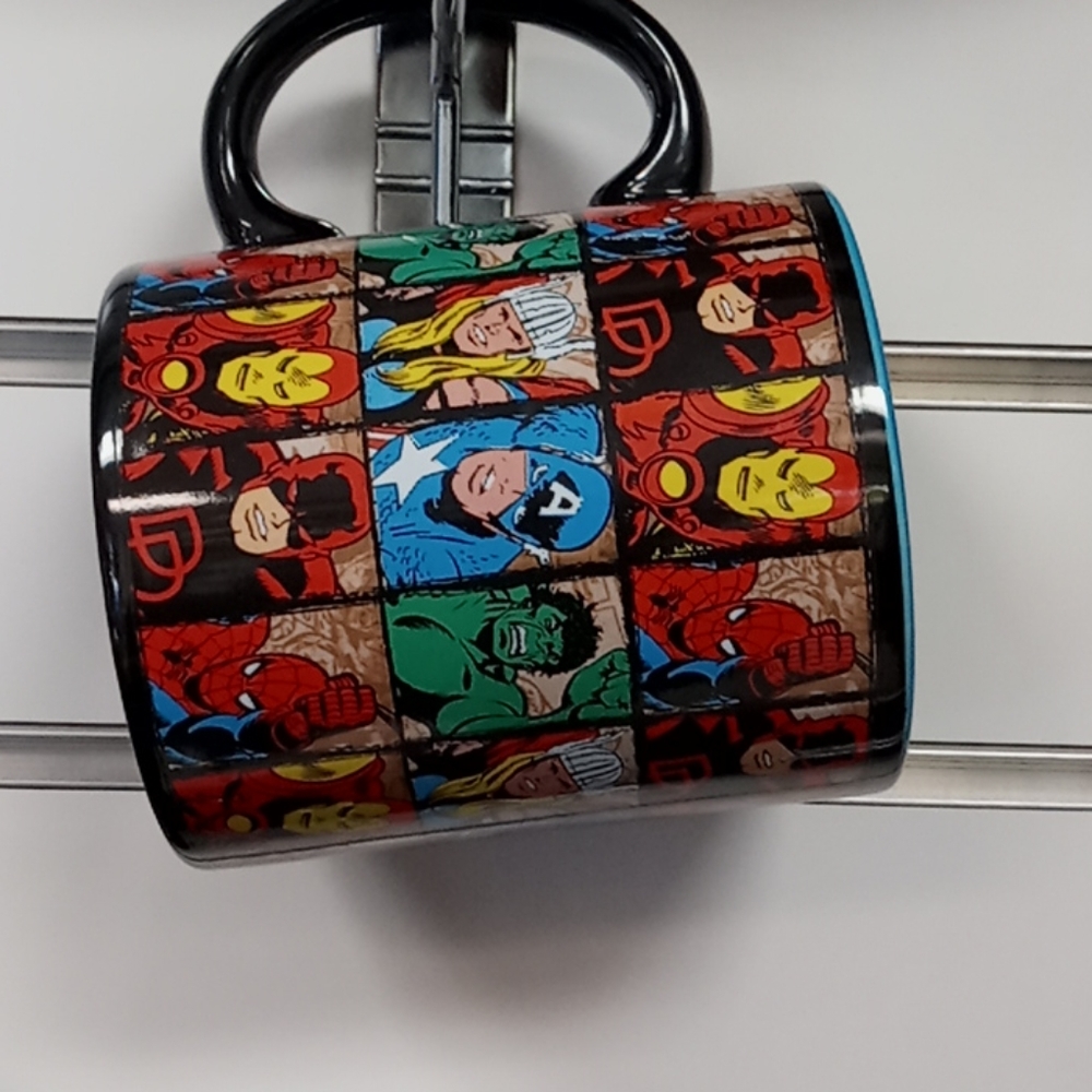 Marvel 20 oz mug
